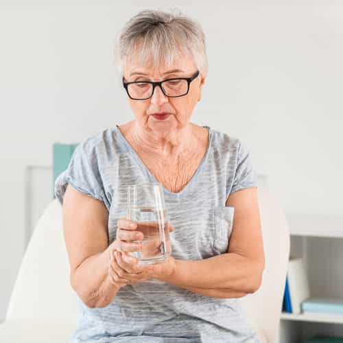 Tratamiento de la enfermedad de Parkinson en Colombia vs. EE. UU.: Guía definitiva para pacientes internacionales